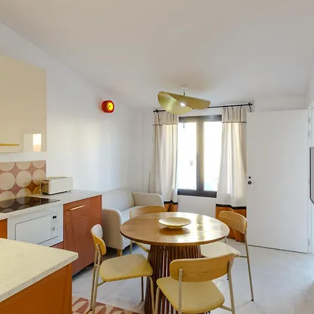 Penthouse With Breathtaking Views Of Heart Of * Alicante