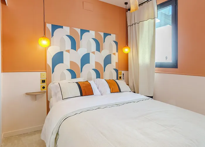 Penthouse With Breathtaking Views Of Heart Of Alicante