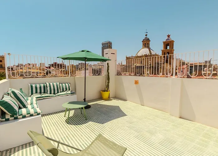 Penthouse With Breathtaking Views Of Heart Of Apartamento Alicante